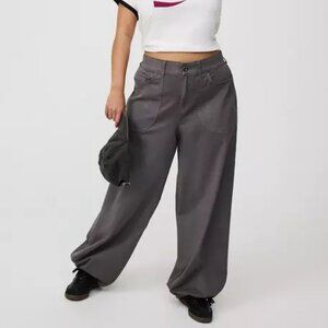 NWT Torrid Slouchy Balloon Pant 14R